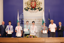 Николай Денков - ученици - награди