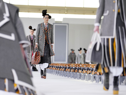 Thom Browne Fall 2022 - Runway
