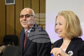 НБУ - научна конференция