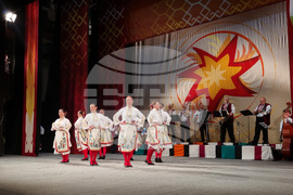 Търговище - фолклорен ансамбъл - спектакъл