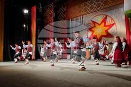 Търговище - фолклорен ансамбъл - спектакъл