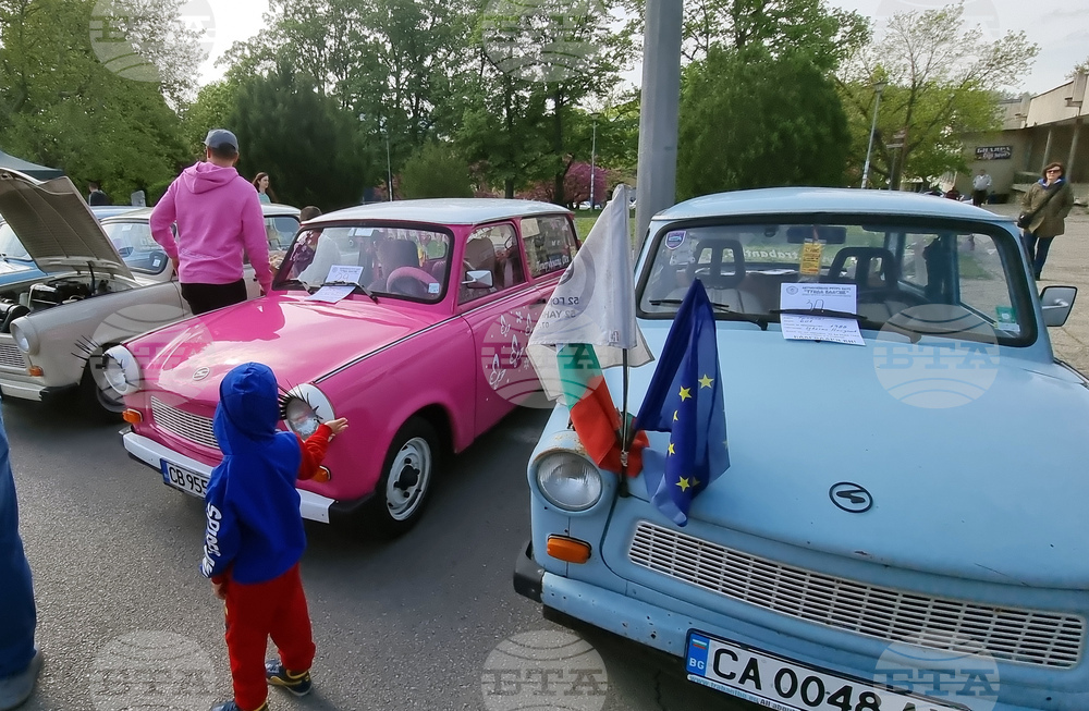Сливен - автомобили - ретро парад
