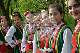 Село Божурово - фолклорен фестивал