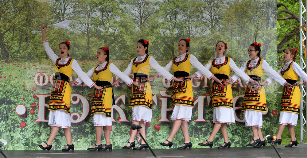 Село Божурово - фолклорен фестивал