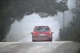 Село Голям Поровец - есенна мъгла
