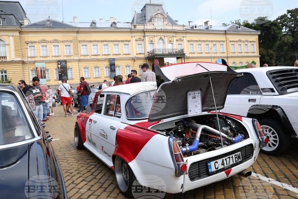 Ден на София - ретро парад