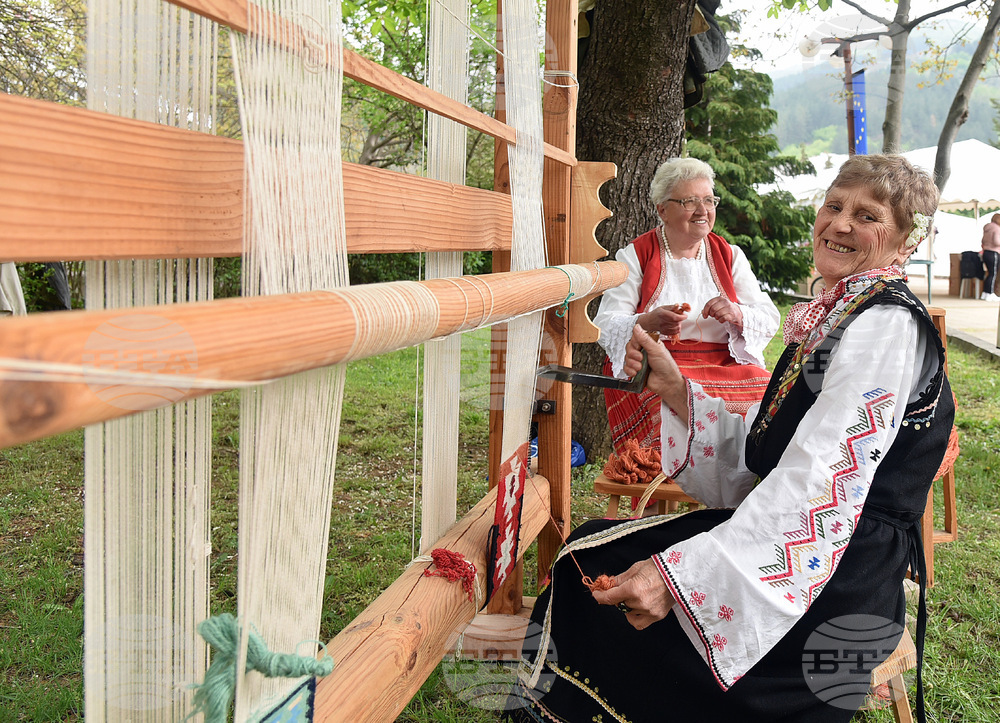  Чипровци - Фестивал на чипровския килим