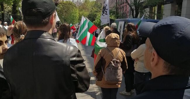 Борбата за българчето Пламен продължава 