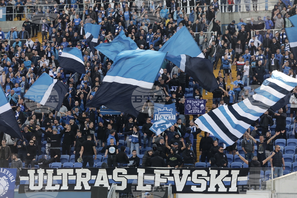 Футбол - Левски - Ботев