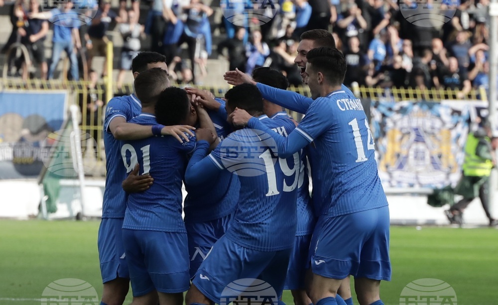 Футбол - Левски - Ботев