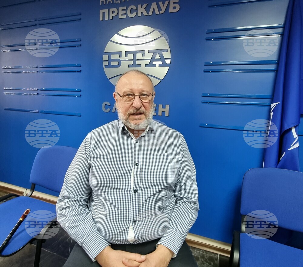 Кин Стоянов: Развълнуван съм, че сливналии искат да запазят материално паметта за Радой Ралин