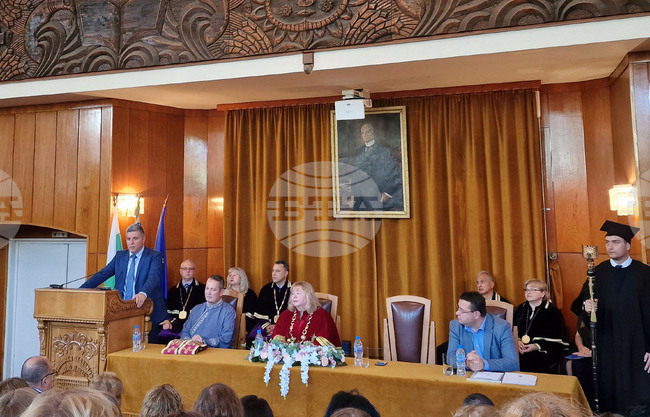 Свищов - Стопанска академия - нова учебна година