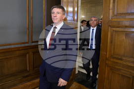 Парламент - Комисия по отбрана - Николай Дренчев