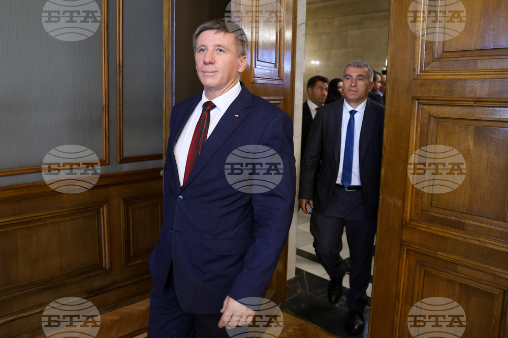 Парламент - Комисия по отбрана - Николай Дренчев