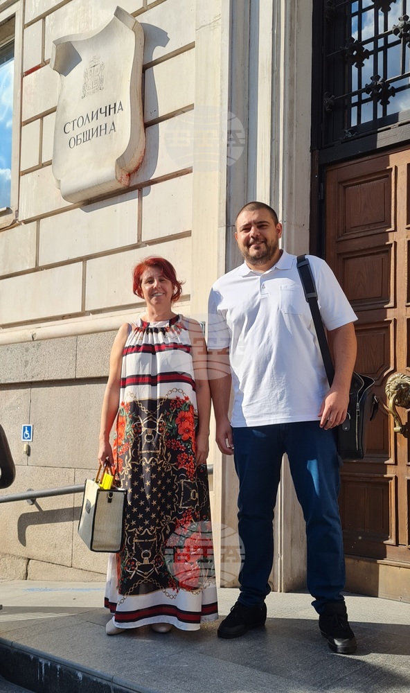 НДСВ се регистрира в ОИК за София и страната