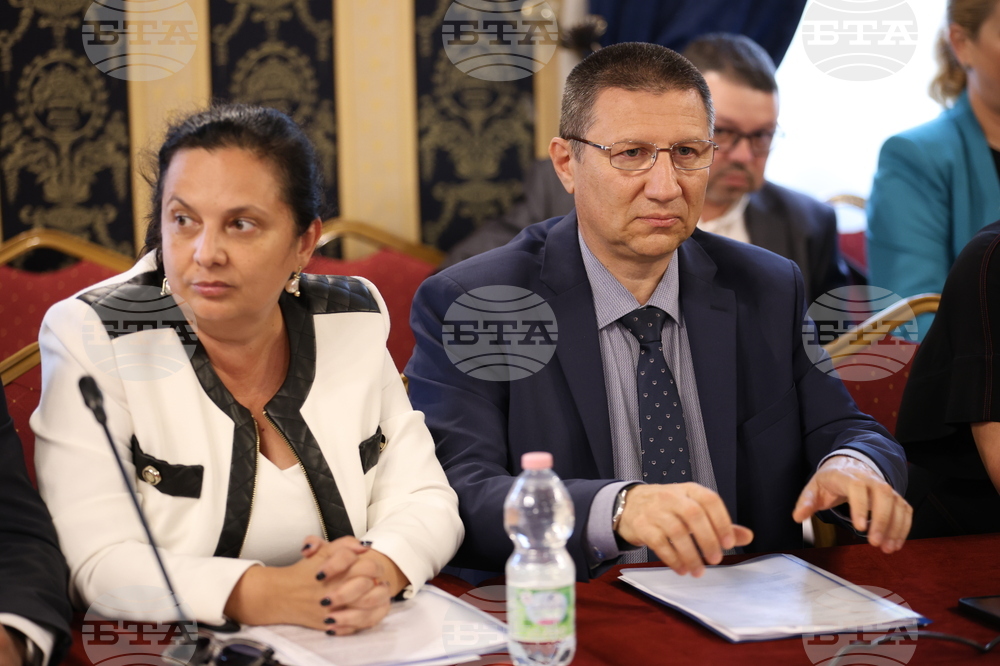 Дискусия - „Промените в Конституцията по отношение на съдебната власт – между възможното и необходимото“