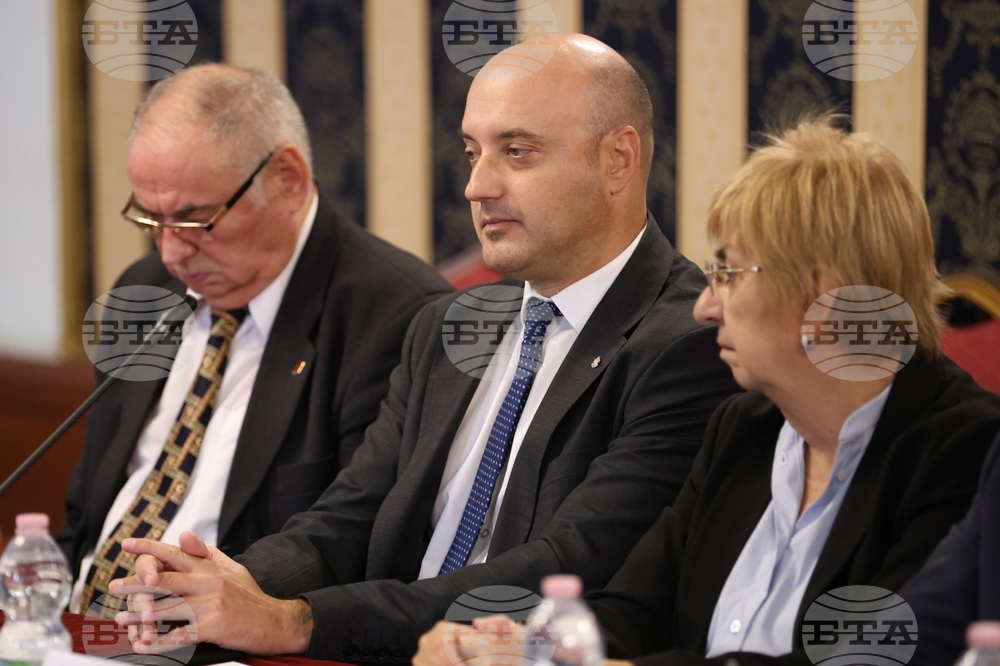 Дискусия - „Промените в Конституцията по отношение на съдебната власт – между възможното и необходимото“