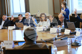 Парламент - Комисия по вътрешна сигурност и обществен ред