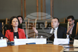 Парламент - Комисия по вътрешна сигурност и обществен ред