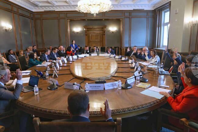 Парламент - Комисия по вътрешна сигурност и обществен ред