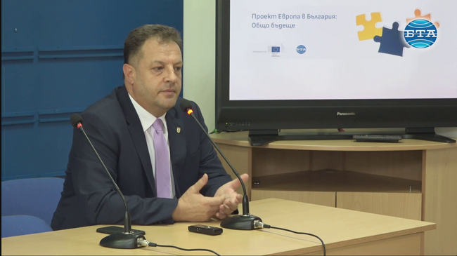 Европейските програми промениха облика на българските общини, каза кметът на Велико Търново Даниел Панов