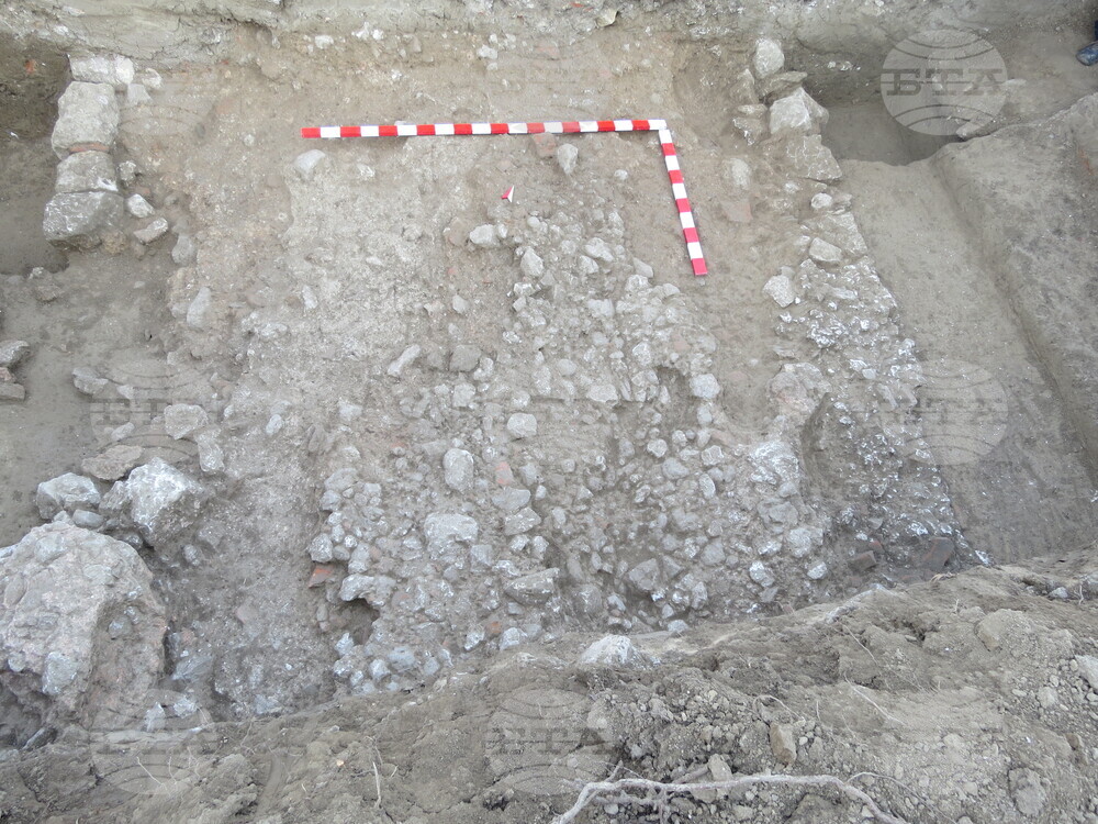 Откриха част от пътя, свързващ Дуросторум и Марцианопол