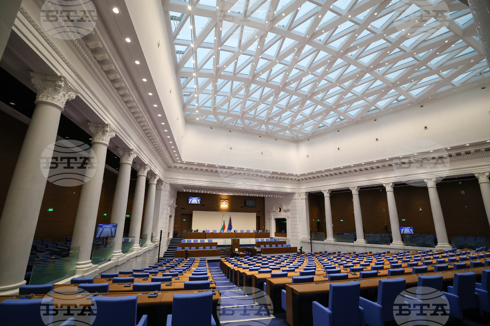 Парламентът ще обсъди утре създаването на временна комисия за проучване на всички факти и обстоятелства, свързани със сигурността на машинното гласуване
