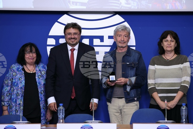 Национален пресклуб на БТА - Театър „София“ - турне - пресконференция