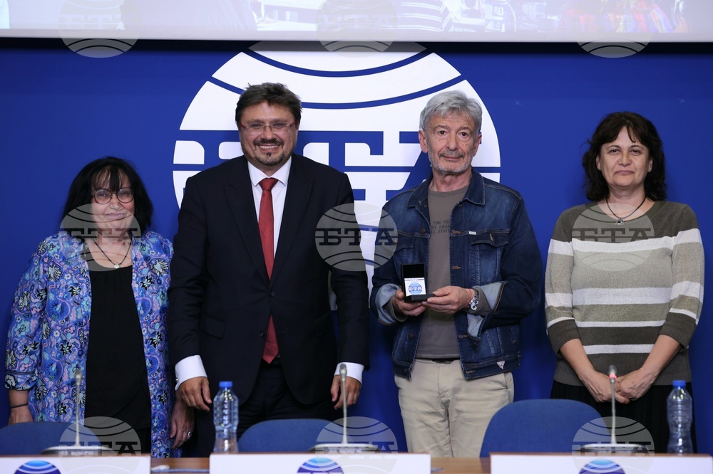 Национален пресклуб на БТА - Театър „София“ - турне - пресконференция