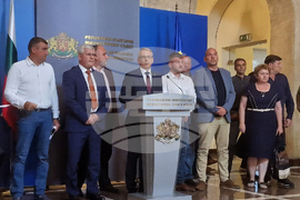 Министерски съвет - Инициативен комитет - премиер - среща - брифинг