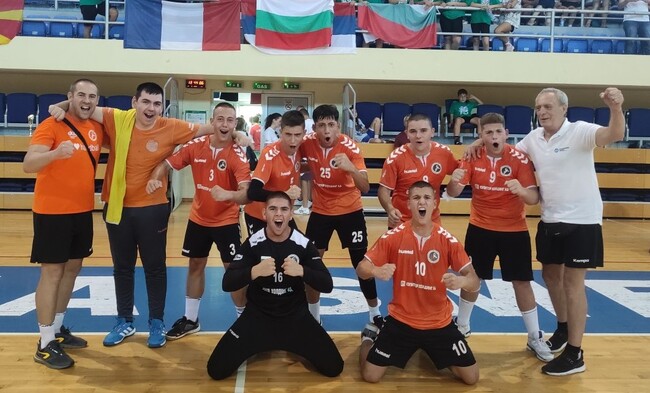 Община Ловеч: ХК „Осъм“ влиза в шампионата на България с нов играч