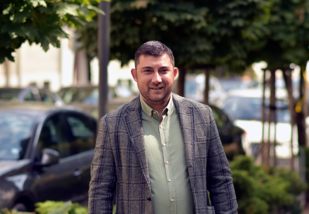 Карлос Контрера от ВМРО: Къде са министърът и главният секретар да защитят служителя на МВР