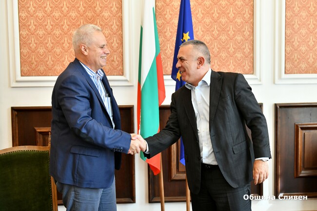 Споразумение по концепцията за детско здравеопазване подписаха Община Сливен и областната болница