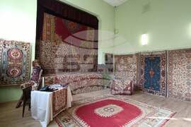 Село Медвен - изложба на килими