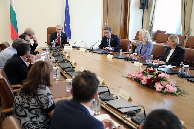 МС: Кабинетът и туристическият бранш стартират диалог за допълнително изсветляване на бизнеса