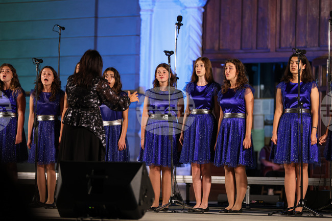 Вокален ансамбъл "Морски песъчинки" ще участва във фестивала "Солисими" в Бургас