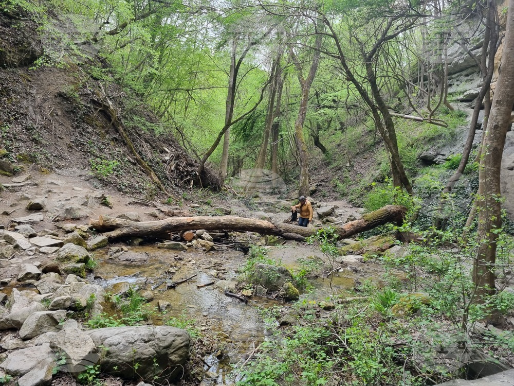 Село Иванча - водопад - природна забележителност