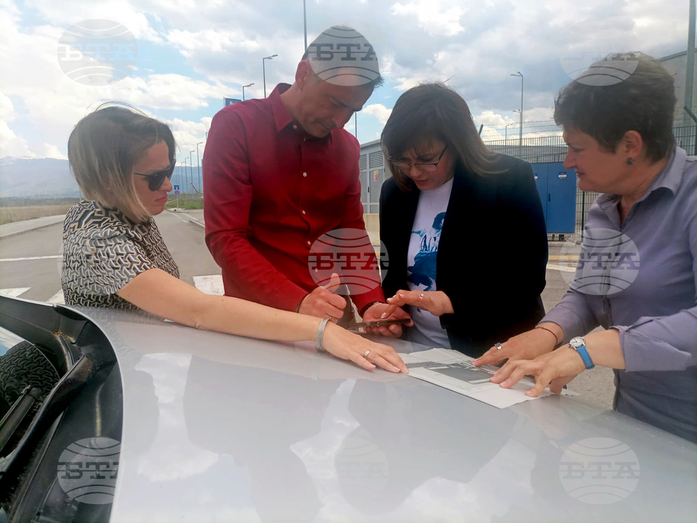 Economy Minister Reviews Construction Plans for Balkans' Biggest Logistics Base near Sofia