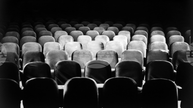 Историческото кино "Ариана" в Кабул беше разрушено