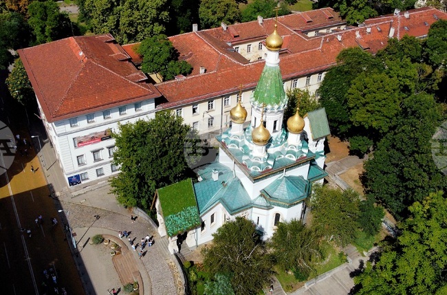 Руската църква - "Свети Николай Чудотворец"