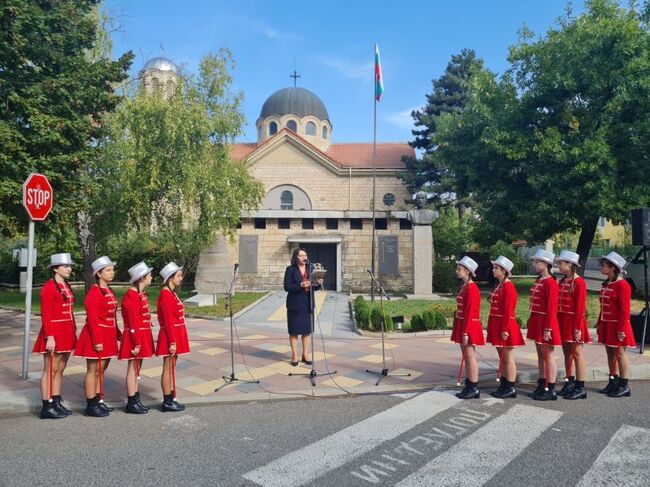 Община Момчилград: Момчилград отбеляза Деня на независимостта