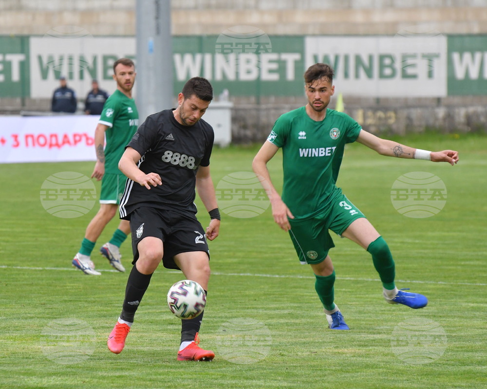 Враца - футбол - Ботев - Пирин