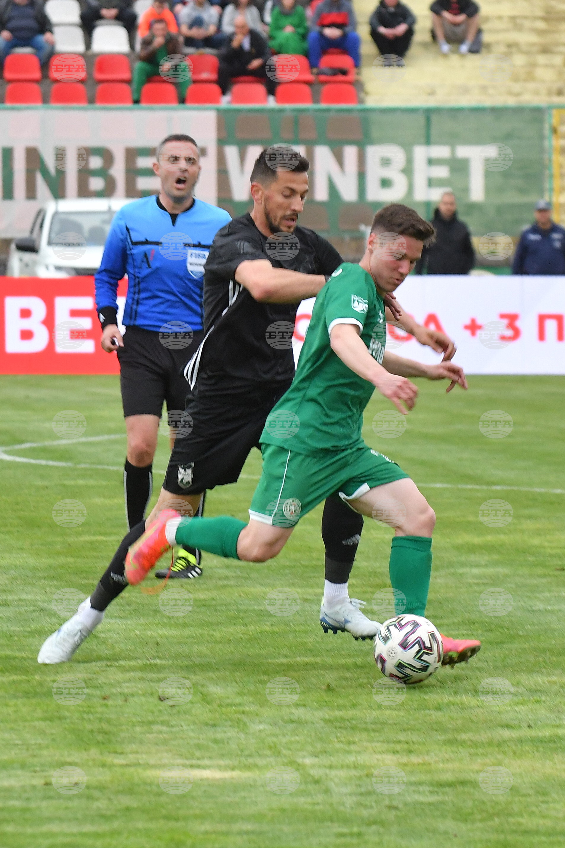 Враца - футбол - Ботев - Пирин