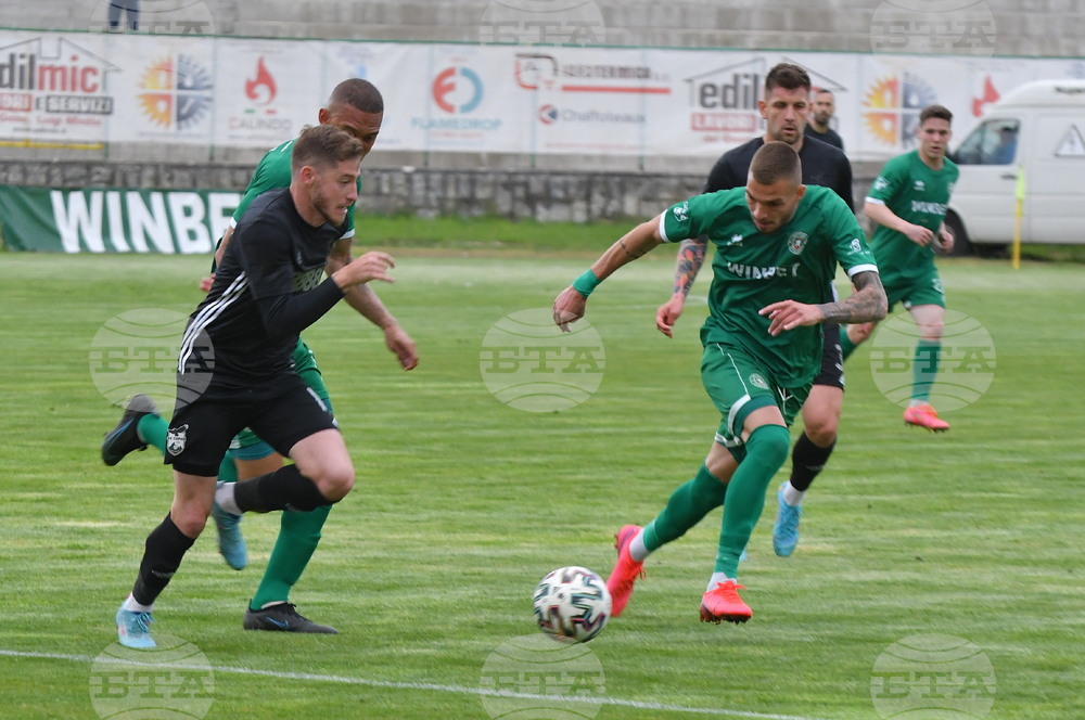 Враца - футбол - Ботев - Пирин