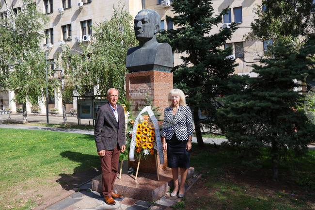 Никола Петков - годишнина