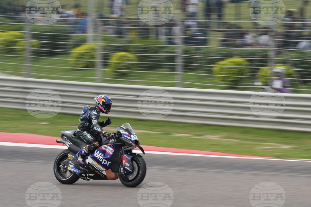 Мигел Оливейра ще кара за Ямаха в следващите две години на MotoGP