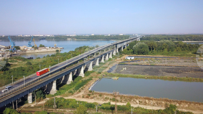 Bulgaria, Romania Agree on Joint Measures After Border Check Removal