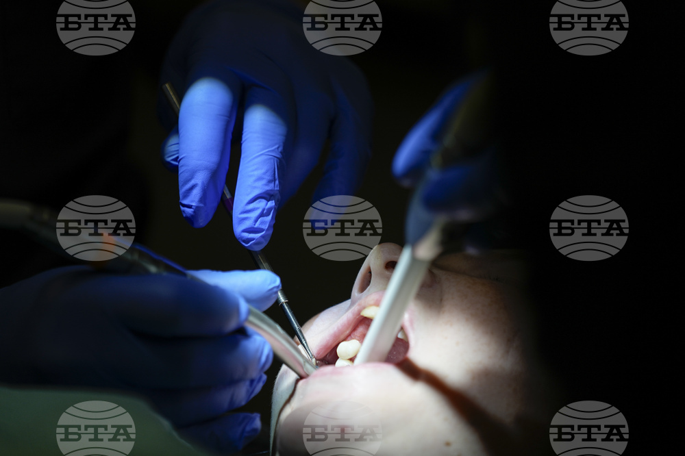 Дете на две години почина в Румъния след анестезия в стоматологична клиника; здравният министър заяви, че вече са в ход масови проверки 