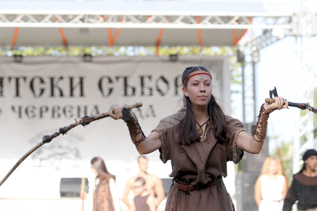 Село Червена вода - Комитски събор