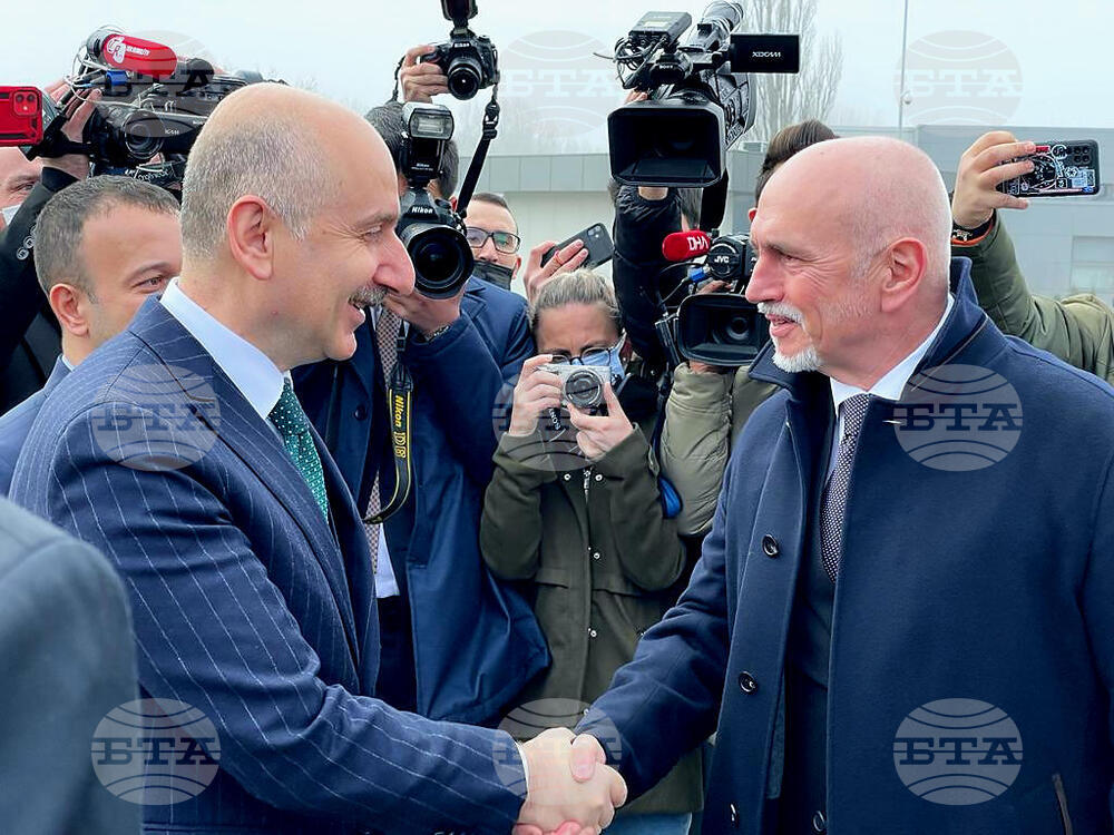 Bulgarian, Turkish Transport Ministers Discuss Connectivity